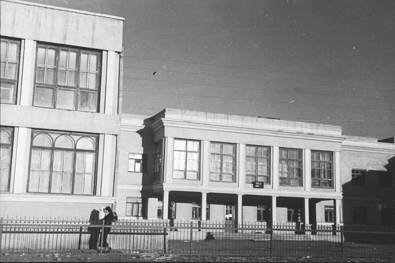 Club History of Magnitogorsk SOTSGOROD MAGNITOGORSK 1937 - Magnitogorsk, Sotsgorod, Magnitka, Old photo, Real life story, School, Savings bank, Longpost