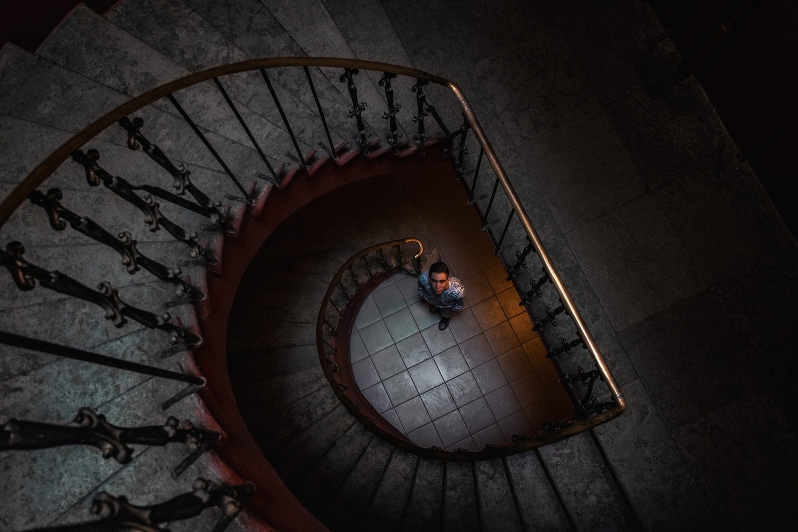 Magnificent front stairs of St. Petersburg - My, Saint Petersburg, Entrance, Caracole, Stairs, Longpost