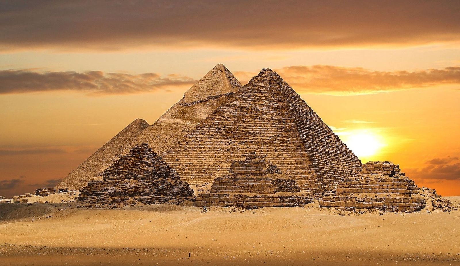 A little about the age of the pyramids - Story, Pyramids of Egypt, Facts