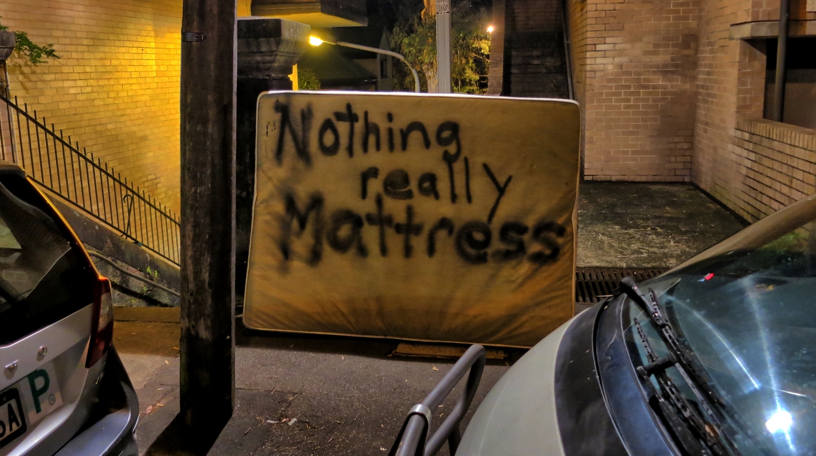 Meanwhile in Australia... - My, Australia, Nothing Else Matters, Thrown away, Mattress