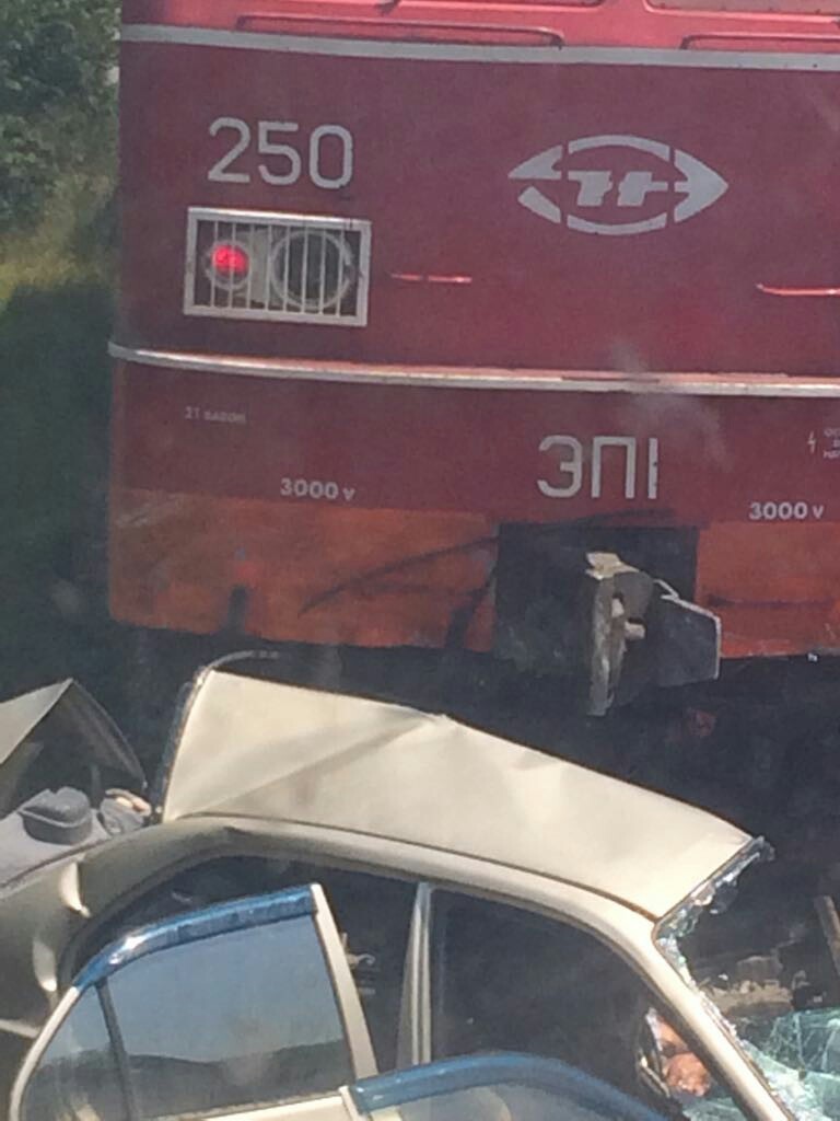 Accident at an unguarded crossing in the Krasnodar Territory - My, Crash, A train, Auto, Longpost