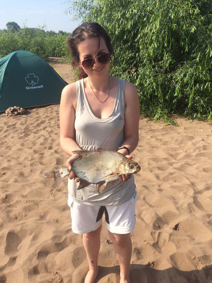 Fishing girl. Vyatka river. - My, Fishing, Vyatka, Kirov, Bream, Longpost