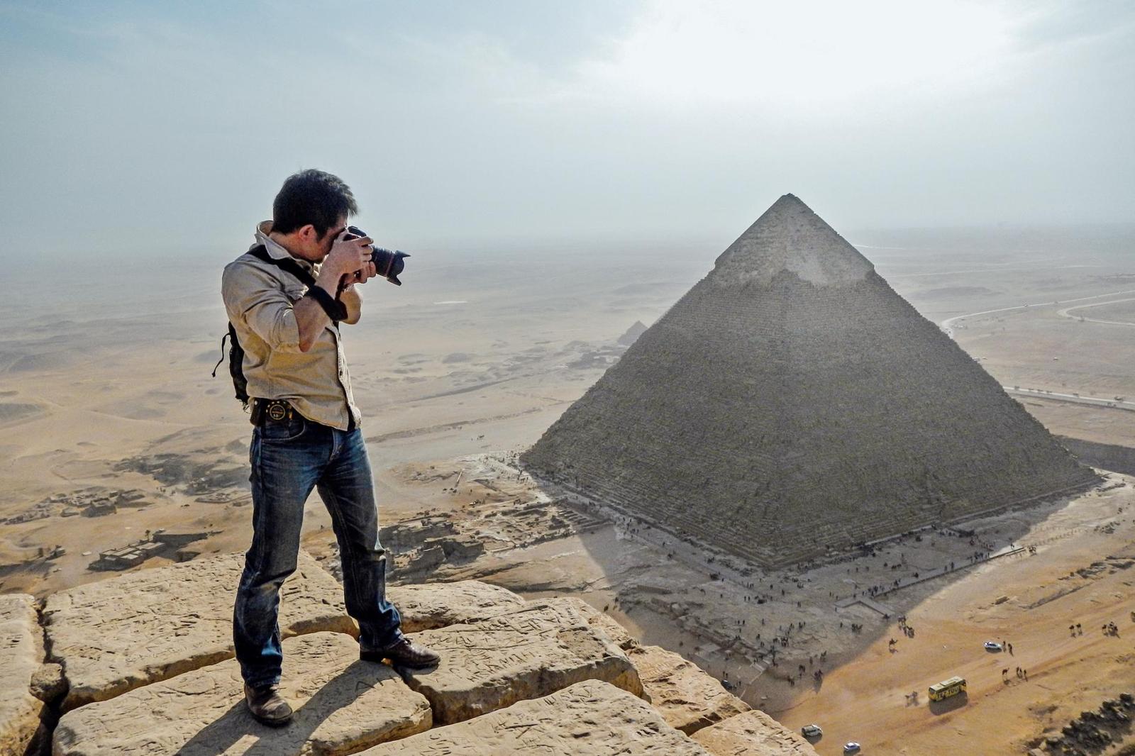 Почему нельзя забираться на пирамиду | Пикабу