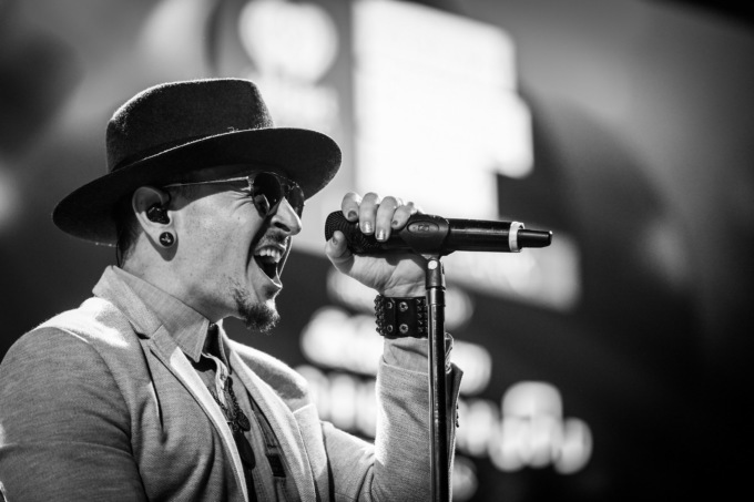 On July 20, Linkin Park frontman Chester Bennington committed suicide. - Chester Bennington, Linkin park, Soloist