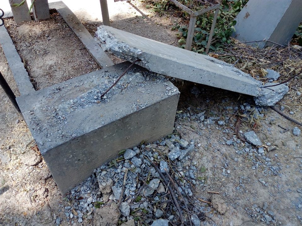 Tombstones destroyed at Domrabad cemetery in Tashkent - Cemetery, Vandalism, Tree, Longpost