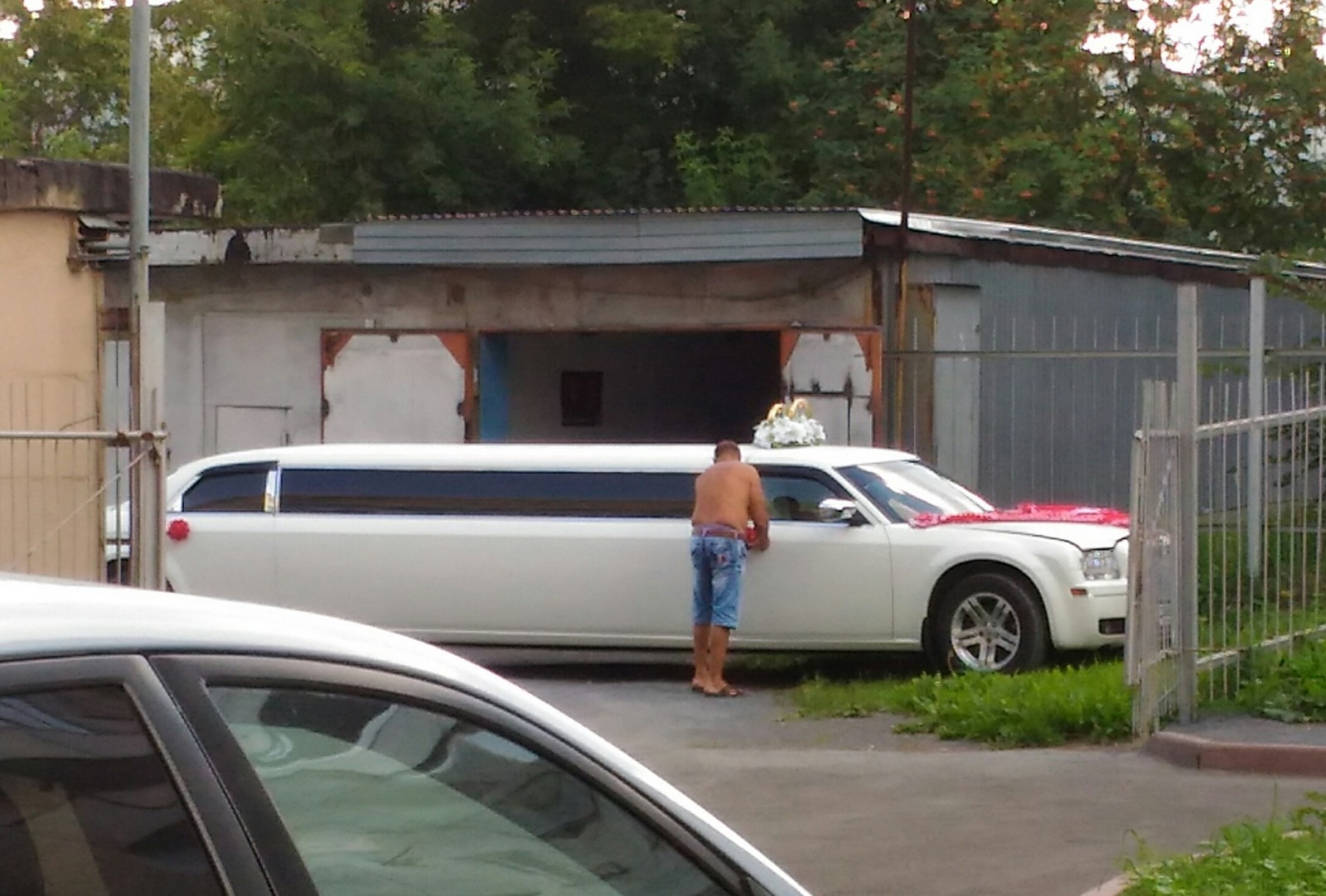 Свадьба в гараже