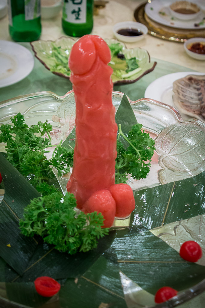 Animal Penis Restaurant in China - NSFW, Resotran, Penis, Guolizhuang, Guo Li Zhuang, Waiters, Food, Longpost