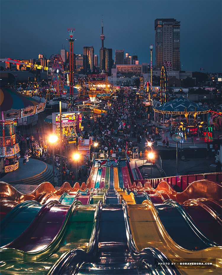 Every year since 1846, Toronto ends its summer with a fair. - Toronto, Fair, Traditions