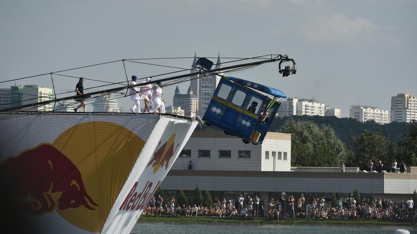 Yesterday, the fifth annual Red Bull Flugtag-2017 festival of homemade aircraft took place in Moscow. - Moscow, Humor, , Photo hitch, Longpost