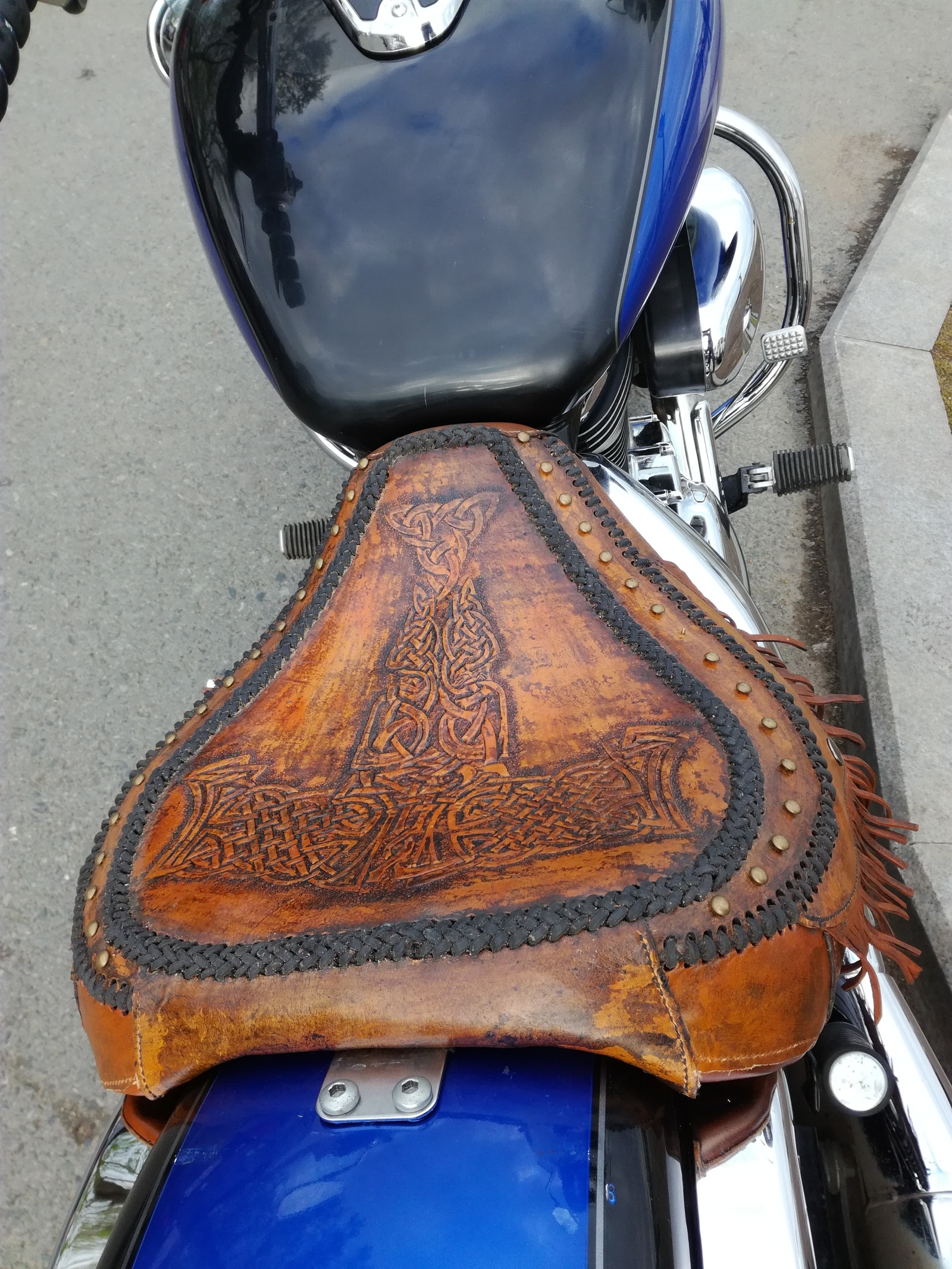 Embossed motorcycle seat. Thor's Hammer - My, Moto, Leather, Embossing on leather, Seat, Leather, Motorcycles, Thor's Hammer, Longpost, Mjolnir