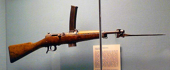 Submachine gun Villar-Perosa M1915 / Villar-Perosa OVP M1918 - Warfare, Weapon, World War I, Longpost