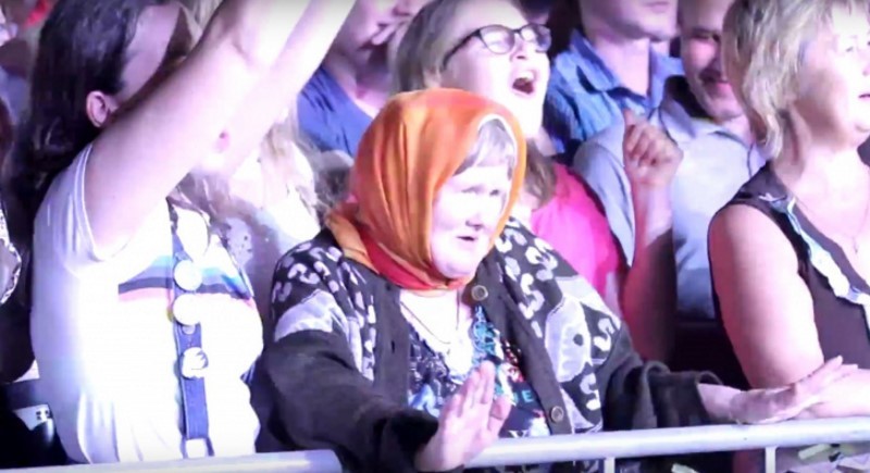 Blew up the dance floor. Grandmother from Komi annealed at a free Ottawan concert - Syktyvkar, Ottawan, , Grandmother, Ignites