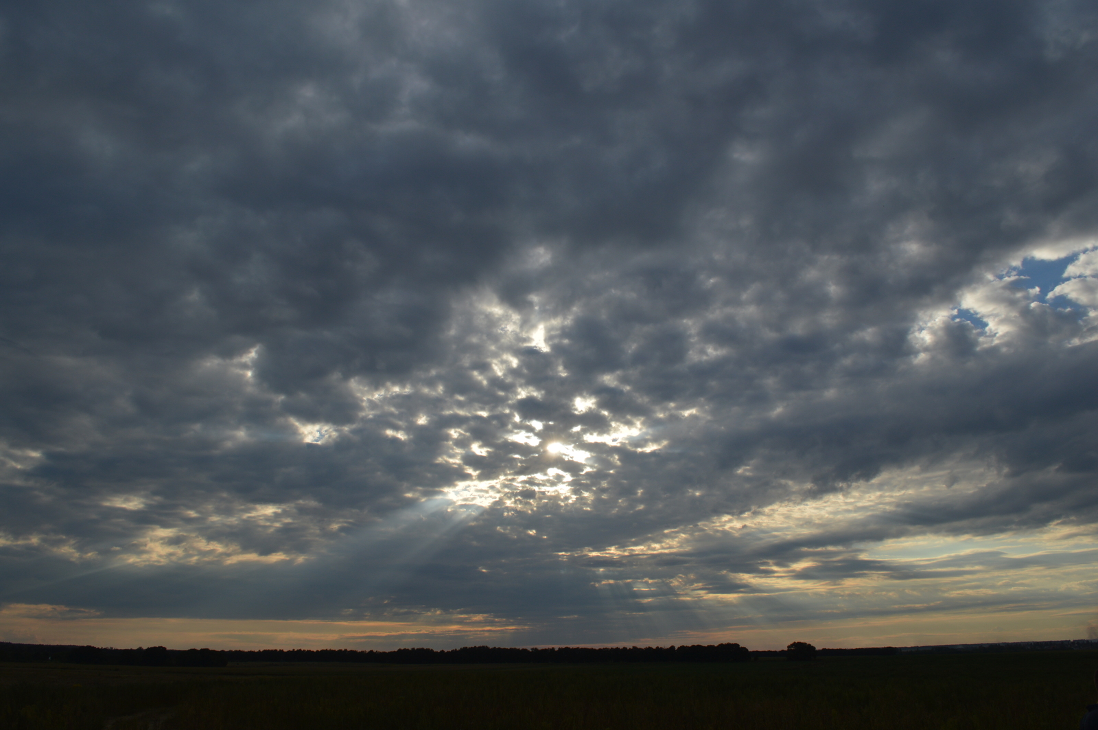 Just a couple of photos of a beautiful sky - My, The photo, Sky, Sunset, Clouds