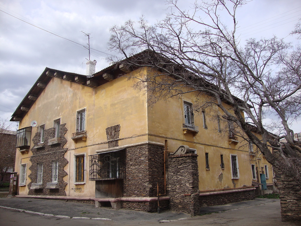 Club History of Magnitogorsk German Quarter of Magnitogorsk. - Magnitogorsk, Photostory, Old photo, German prisoners, Building, Architecture, Real life story, Longpost