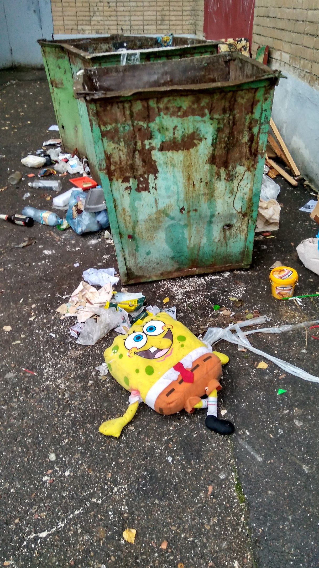 Adventures of SpongeBob in Russia - My, SpongeBob, Russia, Hopelessness