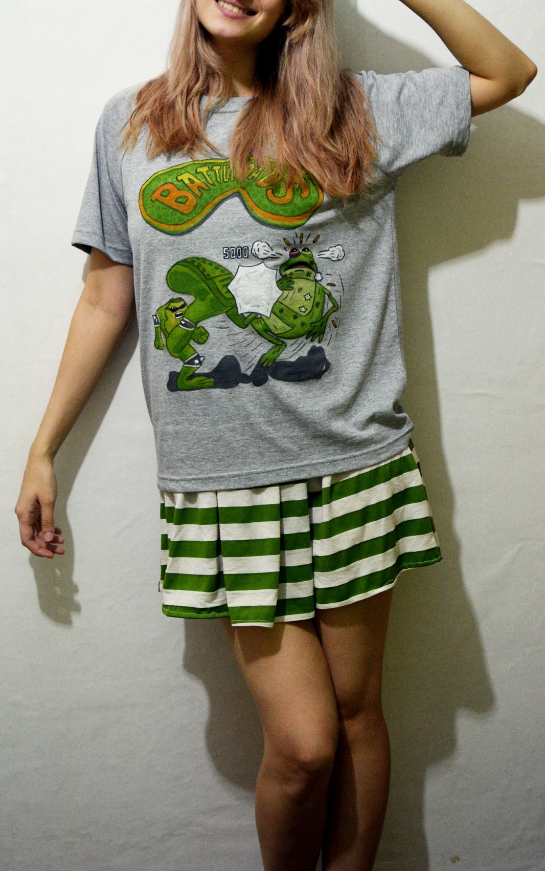 Some frogs on a T-shirt :) - My, Painting on fabric, Girls, T-shirt, Drawing, Art, Creation, Battletoads, Thumbelina