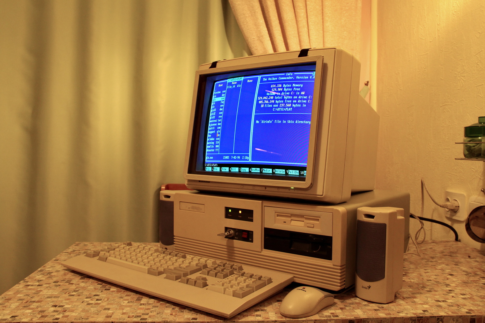 Мониторы IBM 80е
