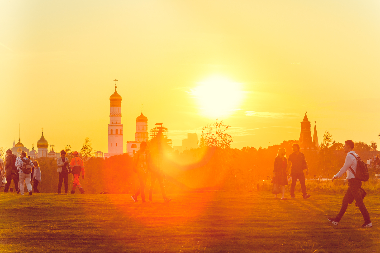 The last warm rays of the past summer - My, Moscow, Zaryadye, Sunset