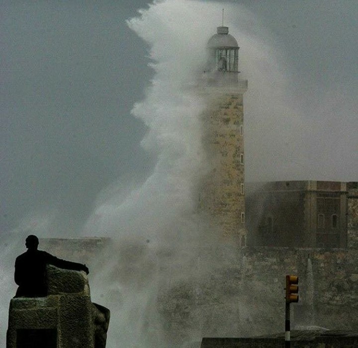 The footage is simply breathtaking. - Instagram, Irma, Hurricane, Cuba, Catastrophe, Longpost, Hurricane Irma