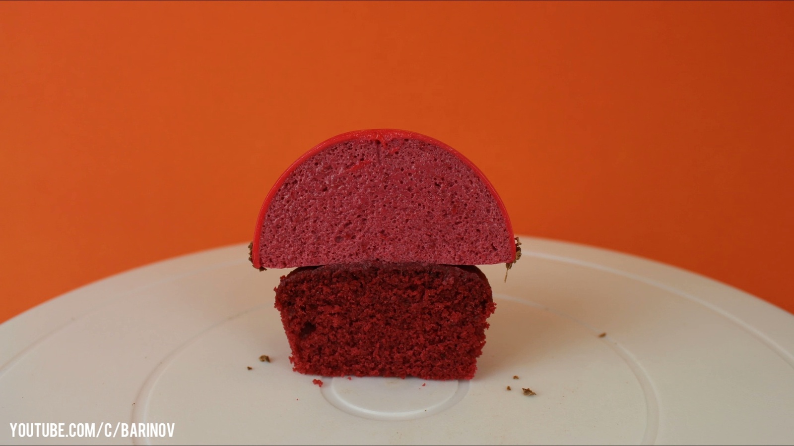 Cupcake Cherry Velvet - My, Recipe, Cupcakes, Cherry, Cherry, Chocolate, Video recipe, Dessert, Video, Longpost