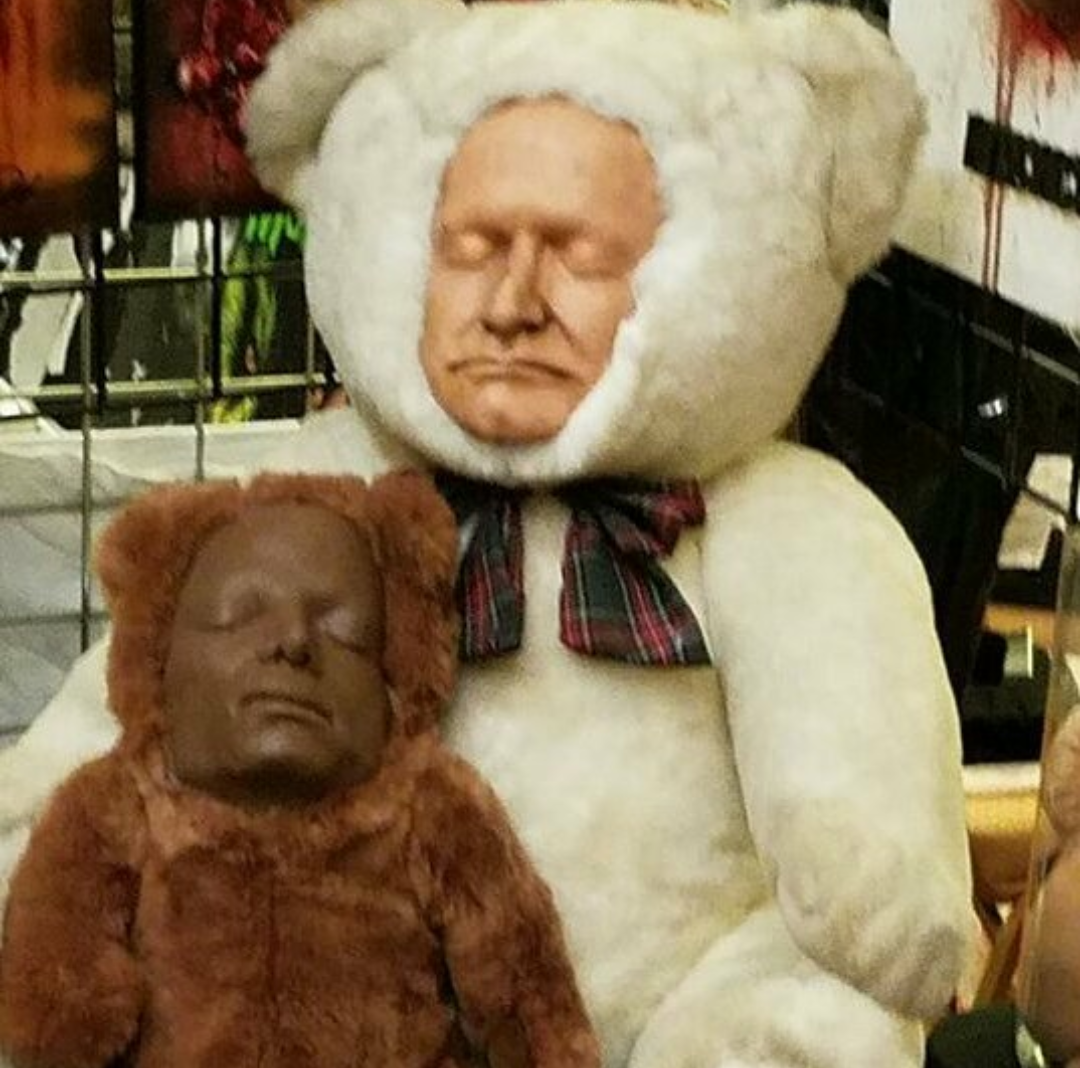 Good night - Robin Williams, Michael Jackson, Death mask, , The Bears, Fearfully