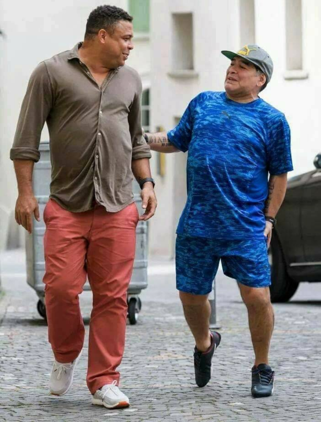 Ronaldo and Maradona - Ronaldo, Diego Maradona, Football