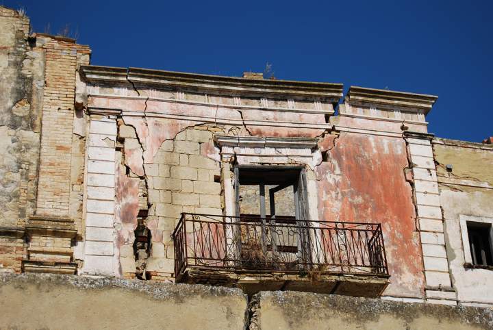 Medieval city of Europe - Abandoned, Abandoned place, Travels, Urbanfact, Urbanphoto, Zabugornyurban, Town, Longpost