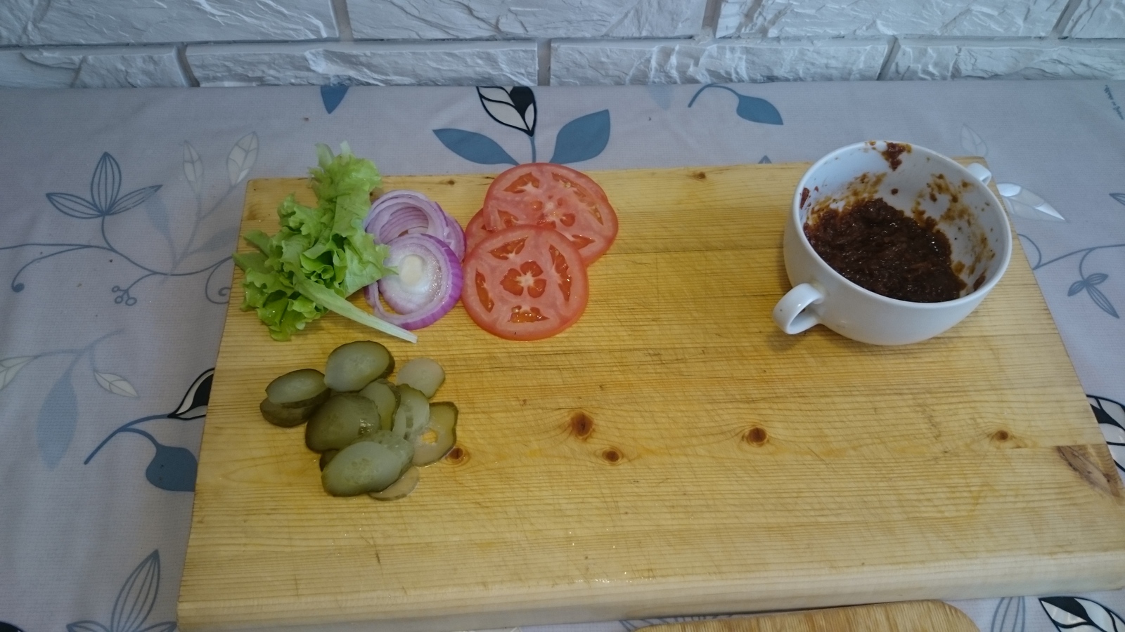 Hamburger at home - My, Hamburger, Kaliningrad, Cook, With your own hands, Yummy, Longpost, Photorecept, Recipe