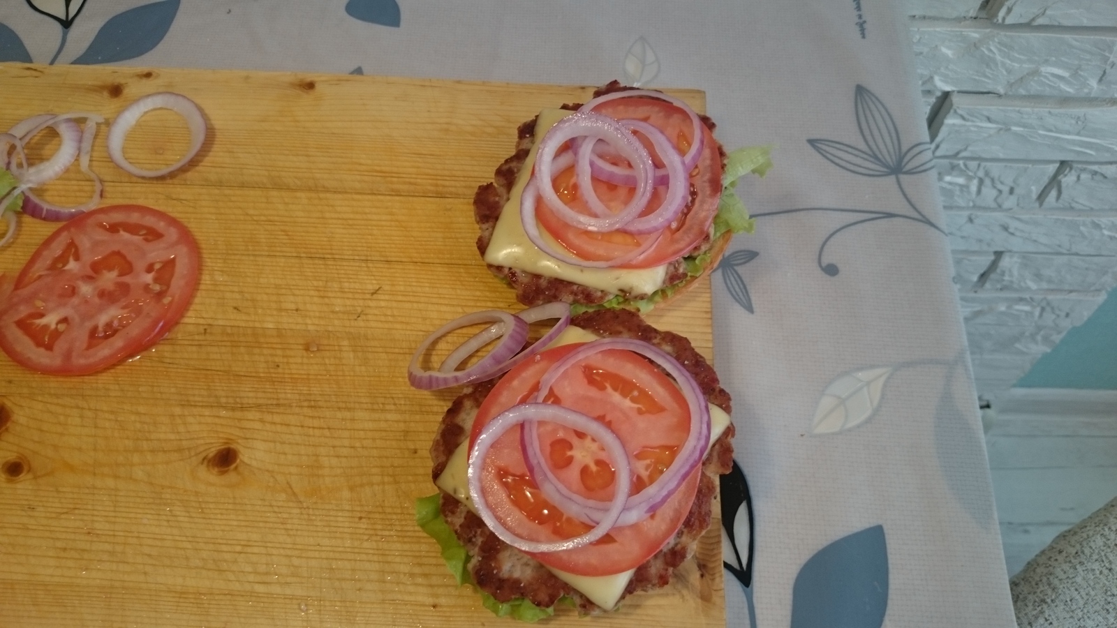 Hamburger at home - My, Hamburger, Kaliningrad, Cook, With your own hands, Yummy, Longpost, Photorecept, Recipe