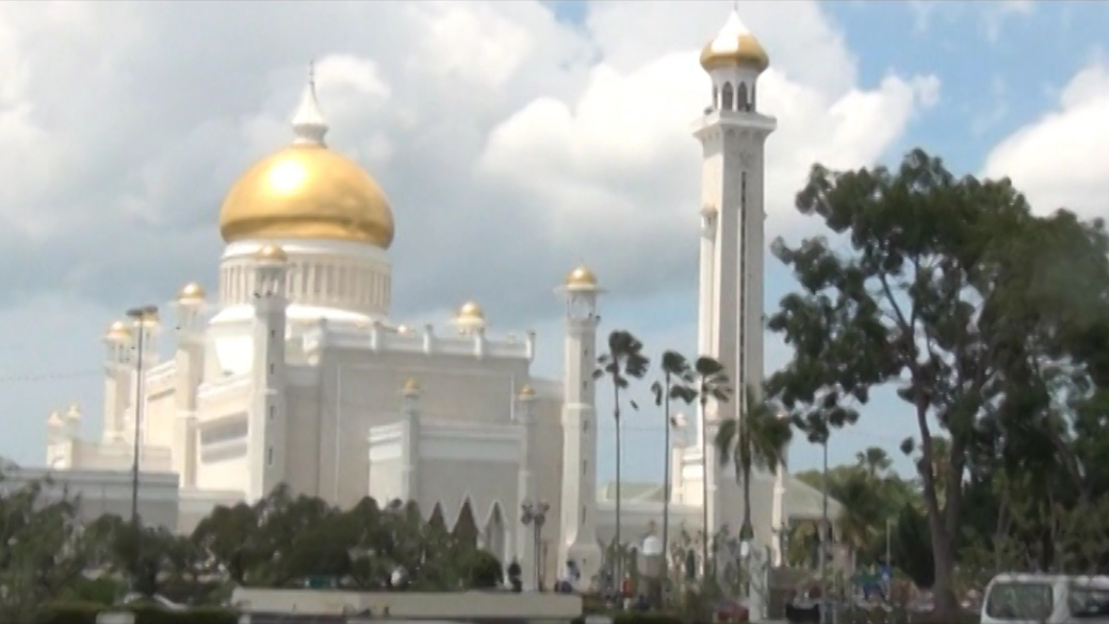 Sultanate of Brunei: spend $40 billion with pleasure - My, Brunei, , Asia, Borneo, Kalimantan, Sultanate, Video, Longpost