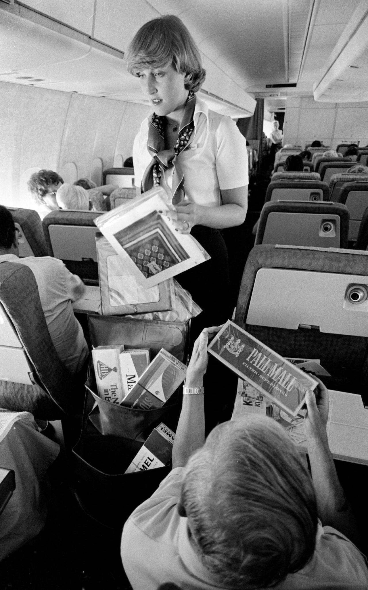 The golden age of air travel [Фейк] - Авиация, Фотография, История, 60-е, Длиннопост, Фейк