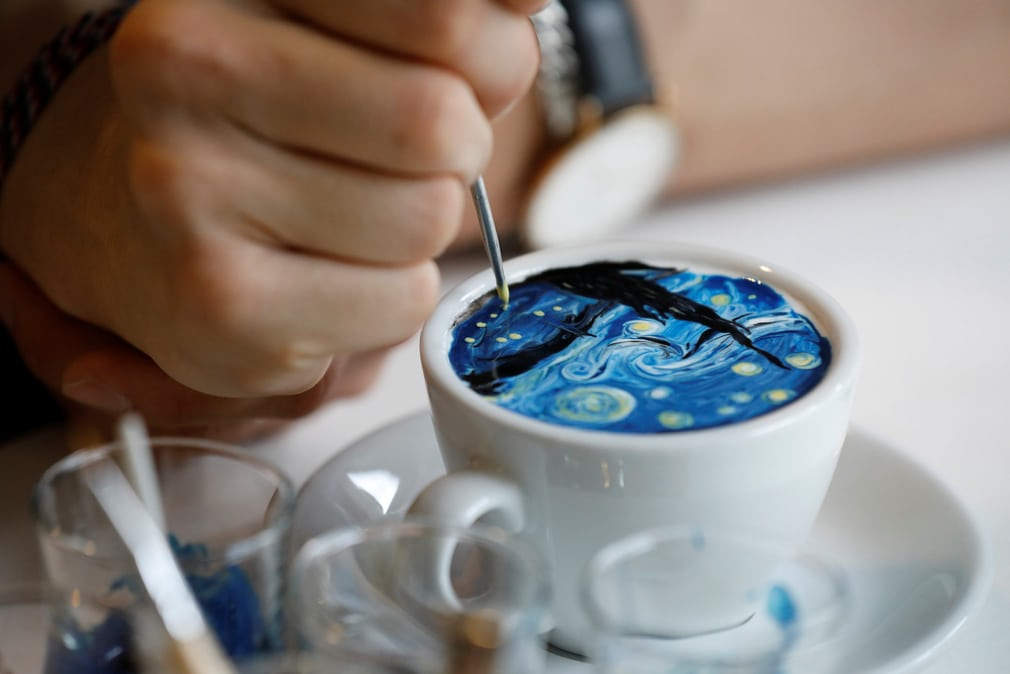 Lee Kang-bin: coffee artist recreates famous paintings in cups - , Barista, van Gogh, Painting, China, Coffee, Amazing, Longpost