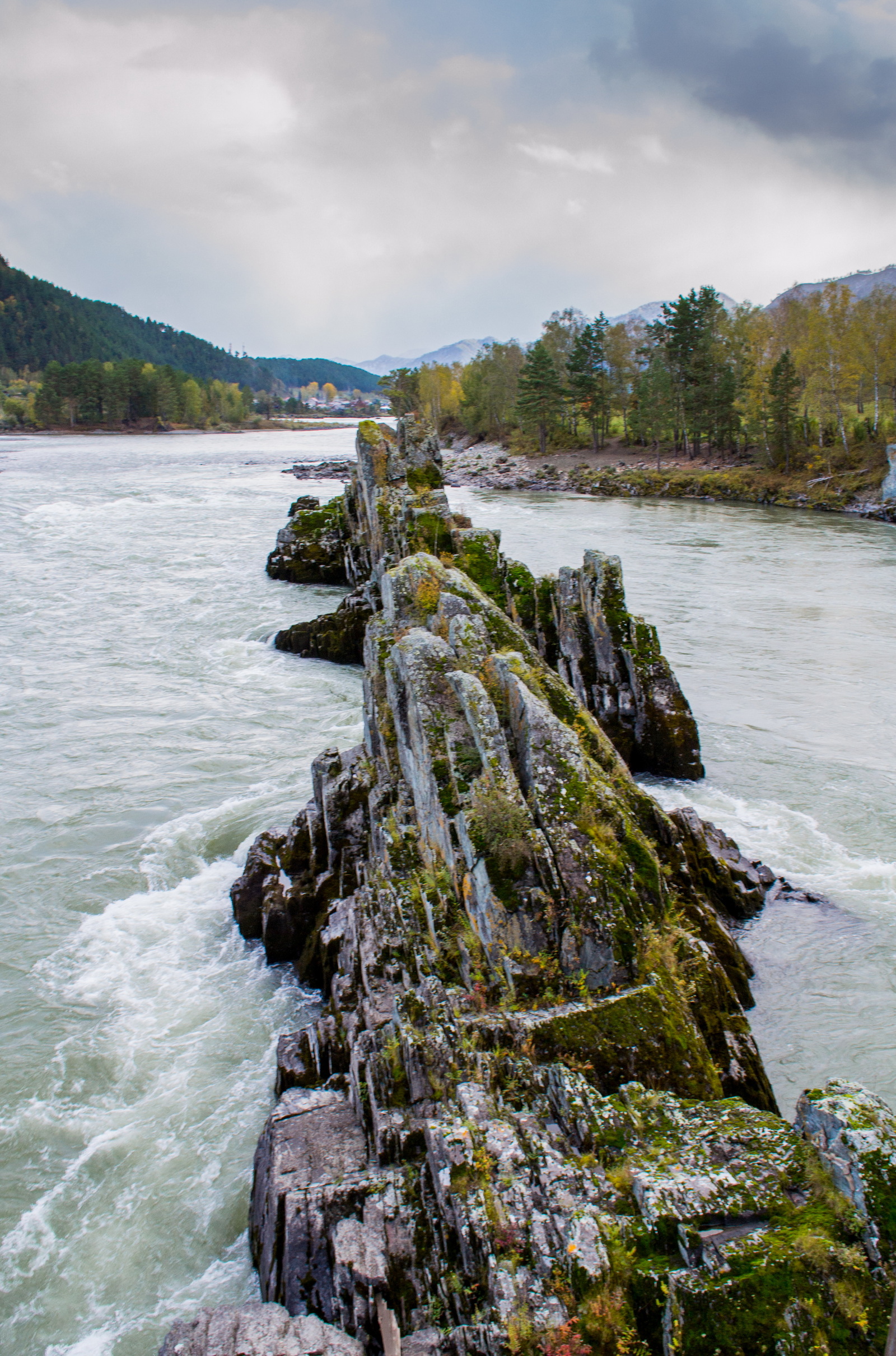 Oroktoy bridge, Teldekpen rapids. Up the Katun. - My, Mountain Altai, Chemal district, Oroktoi Bridge, , Nature, Autumn, Mountain tourism, Longpost, Altai Republic