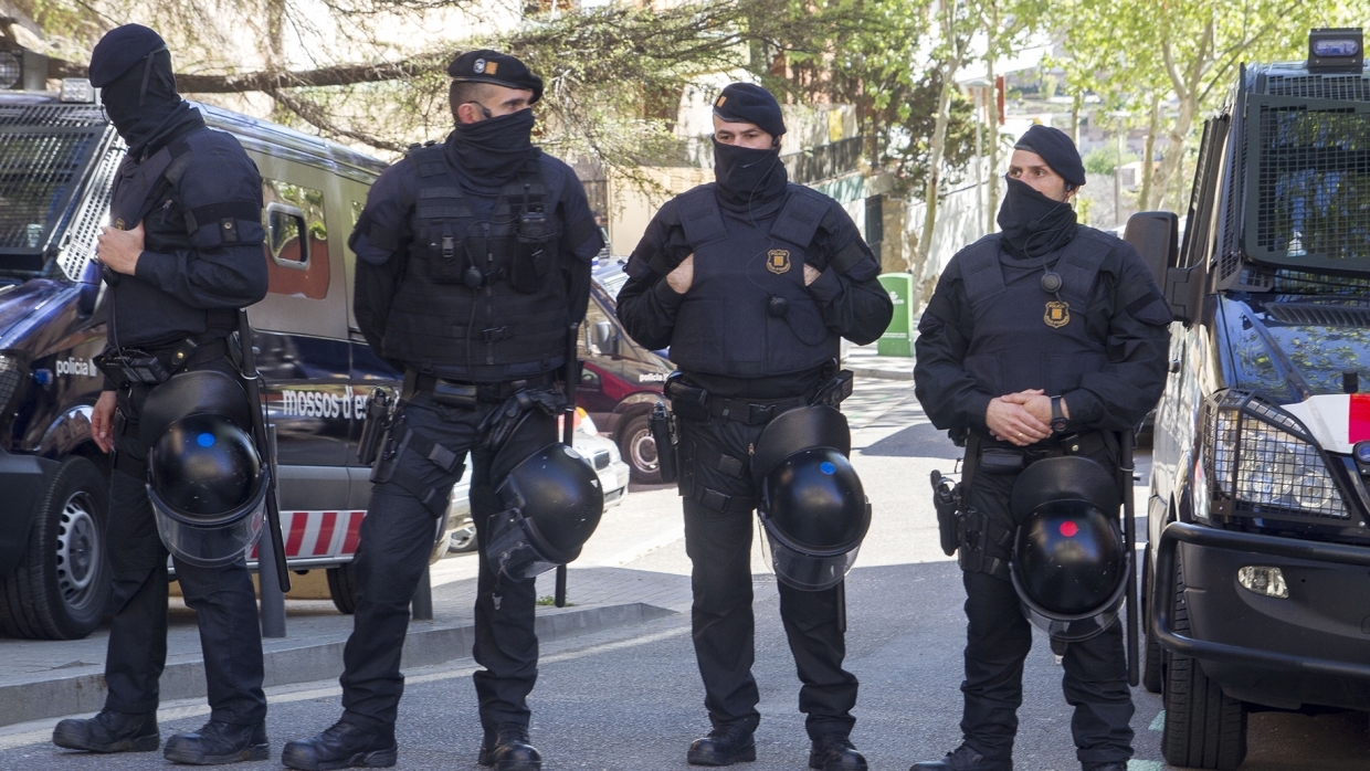 The Catalan police refused to obey the Spanish authorities - Catalonia, Referendum, Police, Refusal, Politics