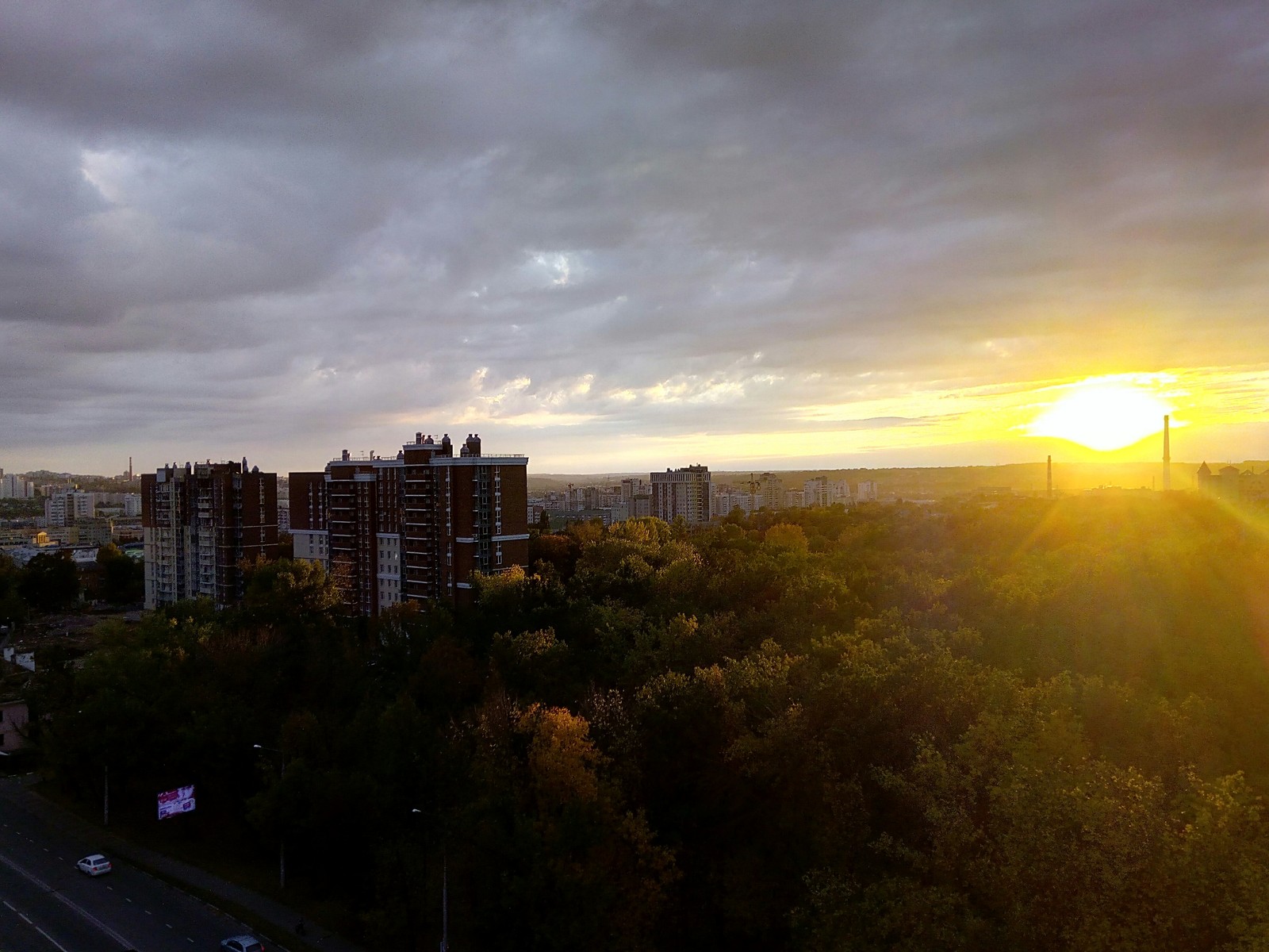 Autumn may be dull, but insanely beautiful - My, Autumn, Clouds, The park