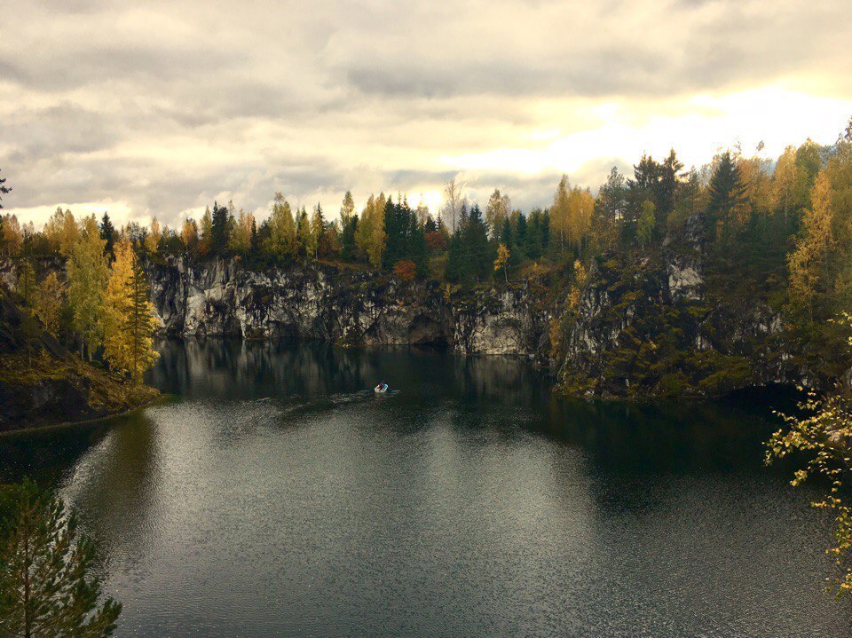 Marble canyon Ruskeala in Karelia. - My, Russia, Карелия, Autumn, My, Longpost