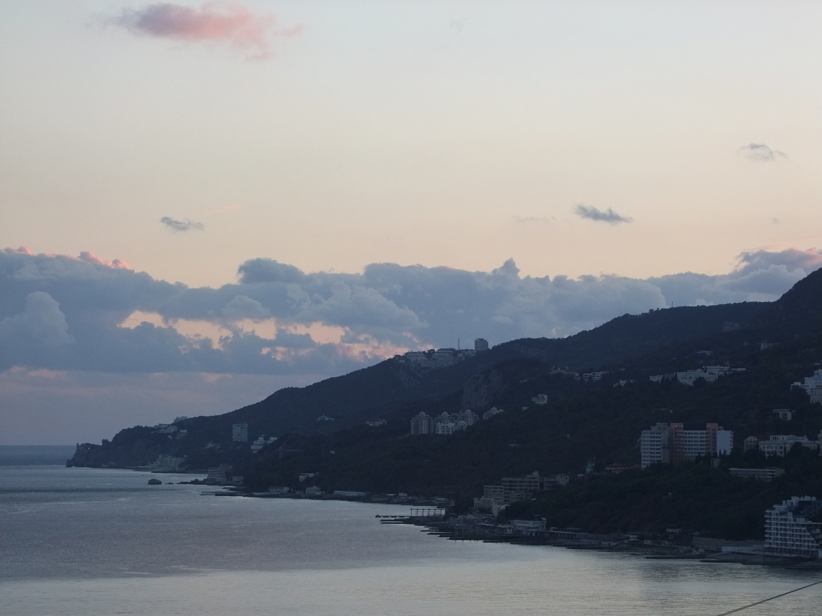 Evening over Yalta - My, Yalta, Skirts, , Longpost