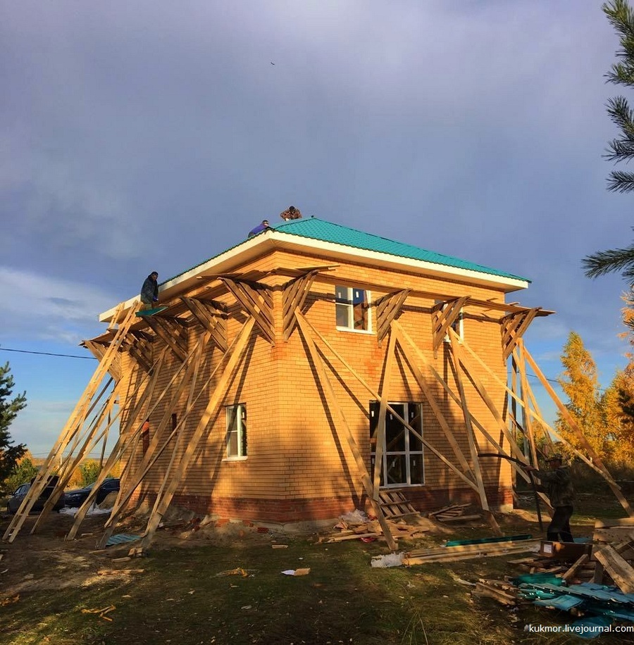 Roof color mystery revealed! We build our house in Kazan in 90 days. 73-75 days. Windows installed, hooray!!! - My, Home construction, My house, Window, Roof, House, My, The photo, Metal, Longpost