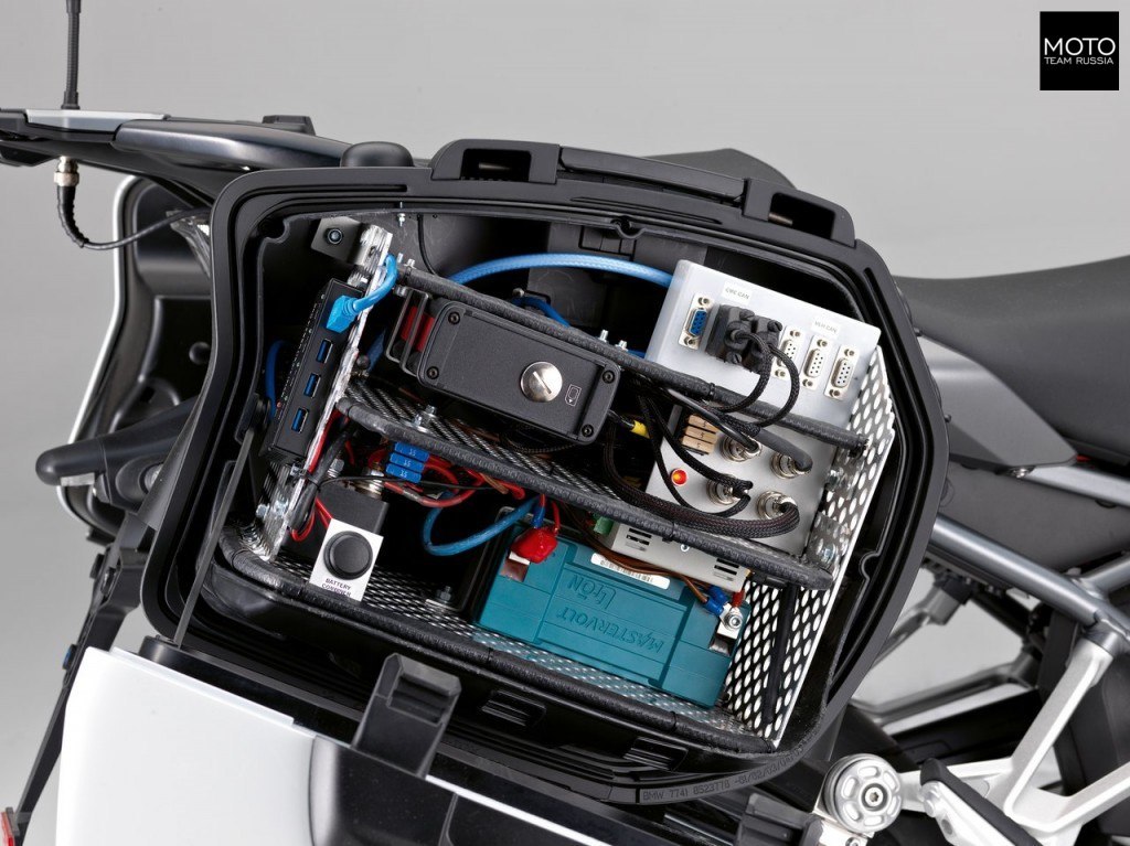 BMW installed a new system on a motorcycle - Motorcycles, Moto, Motorcyclist, Bikers, Bike, Bmw, Road safety, Longpost, Motorcyclists