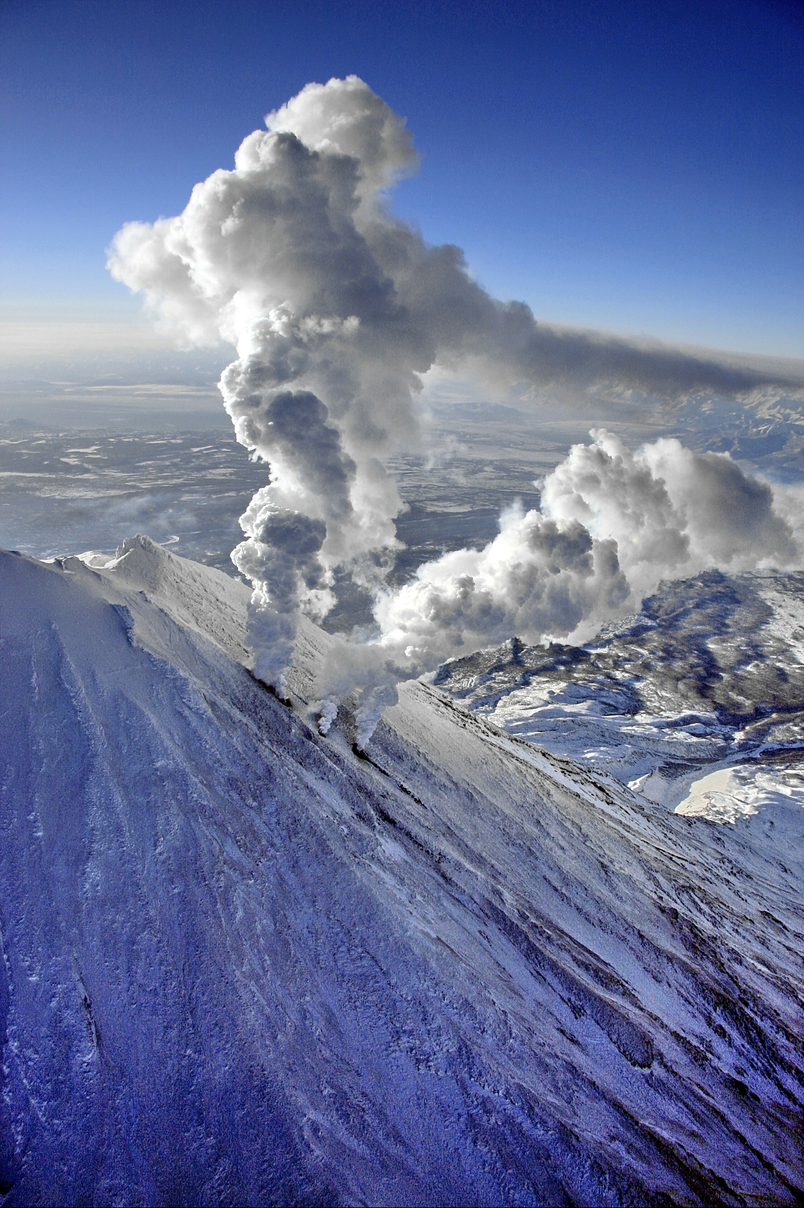 Volcanoes of Kamchatka. - Kamchatka, Volcano, Eruption, House, Tourism, Leisure, Longpost, Eruption, Kamen volcano, Koryaksky Volcano, , Avachinsky volcano