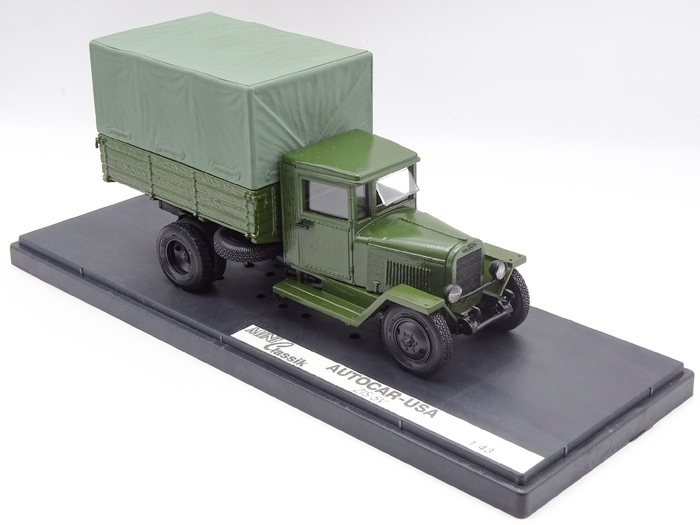 Рис. 1. Модель автомобиля ЗиС-5В от мастерской MiniClassic до восстановления