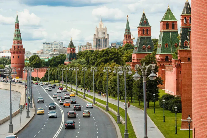 Москвичи назвали «справедливую» зарплату — 165 тысяч рублей. А вам сколько для счастья надо?