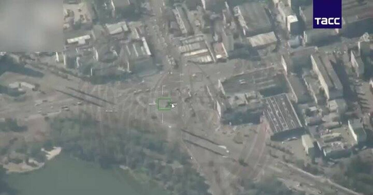A Geranium unit struck a gas station used by the Ukrainian Armed Forces in Kyiv. - Politics, Special operation, Kiev, APU, UAV Geranium, Gas station, Petrol, Video, Video VK, Short videos, TASS