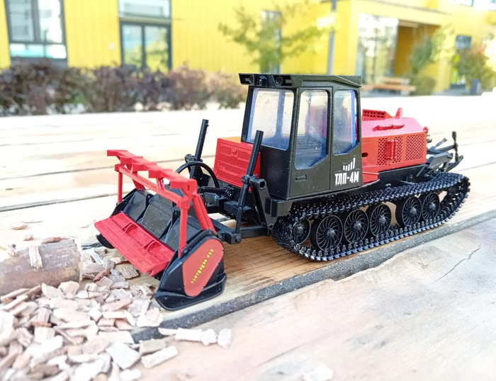 ТЛП-4М-038А — самоходный мульчер с фрезой Seppi m_.Масштабная модель.1:48.