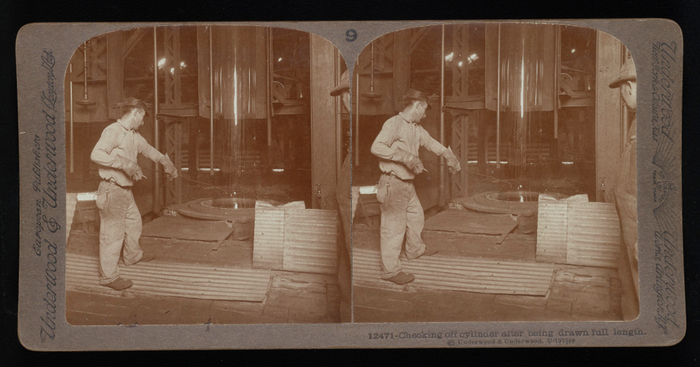 ������� � ����������� ��������. ���������������� Underwood &amp; Underwood, ����� 1895 ����; ����� �� ����������. Science History Institute.