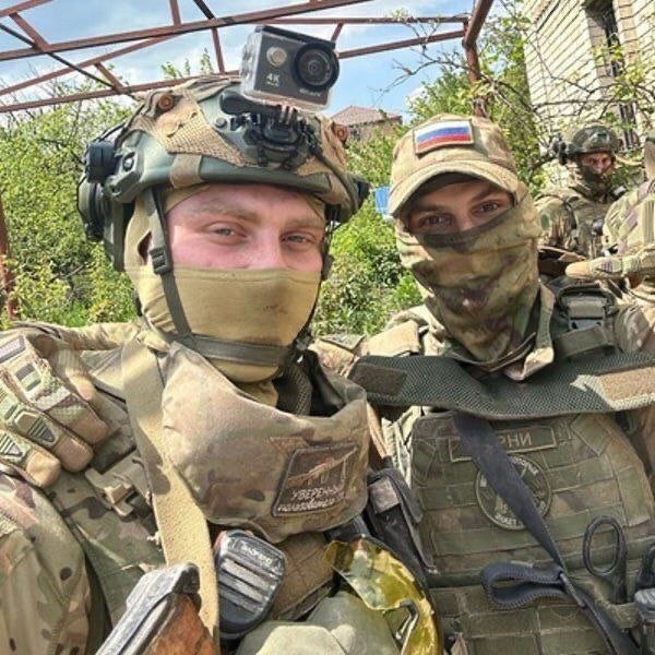 Наши!