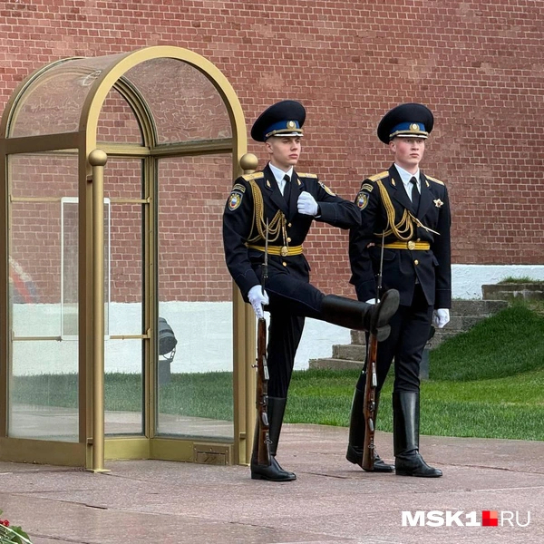 Парадная форма почетного караула