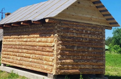Примерно такое - баня 6х4 м. - 410 000 р. глухие стены