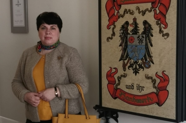����� ��������� ������� � �������� 20 ���. ����: <a href="https://pikabu.ru/story/zdes_dolzhna_byit_georgievskaya_lenta_pochemu_semya_vernulas_v_derevnyu_pod_omskom_posle_19_let_zhizni_v_germanii_14390147?u=https%3A%2F%2Faif.ru%2F&t=%D0%98%D0%B7%20%D0%BB%D0%B8%D1%87%D0%BD%D0%BE%D0%B3%D0%BE%20%D0%B0%D1%80%D1%85%D0%B8%D0%B2%D0%B0&h=a1e58861719adc4a3b302fe53e093bf1f6864cd5" title="https://aif.ru/" target="_blank" rel="nofollow noopener">�� ������� ������</a>/ ������� ���������