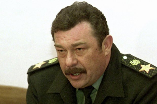 Министр обороны Украины Александр Кузьмук, октябрь 2001 года
